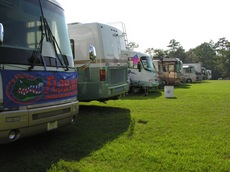rv-tailgating-motorhomes-by-bobbyuggles.jpg
