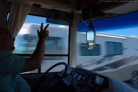 motorhome-passing-motorhome.jpg