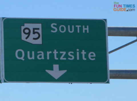 quartzsite-sign