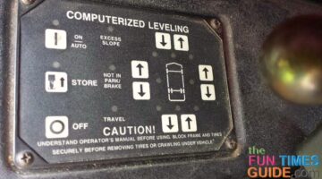 Got Issues With Your Computerized RV Leveling Jacks? Low Battery Light On? My Simple RV Hydraulic Leveling Jacks Repair Tips
