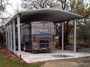 rv-odors-accumulate-during-storage-by-SteelMaster-Buildings.jpg