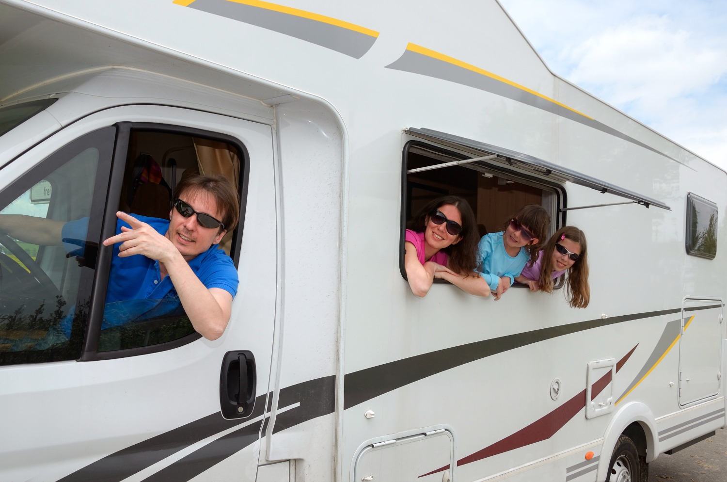 Do You Have To Wear A Seatbelt In An RV? Everything You Need To Know About Kids & Adults Wearing RV Seat Belts | The RVing Guide