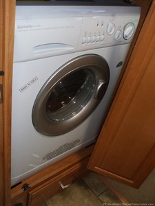 rv-washer-dryer.jpg