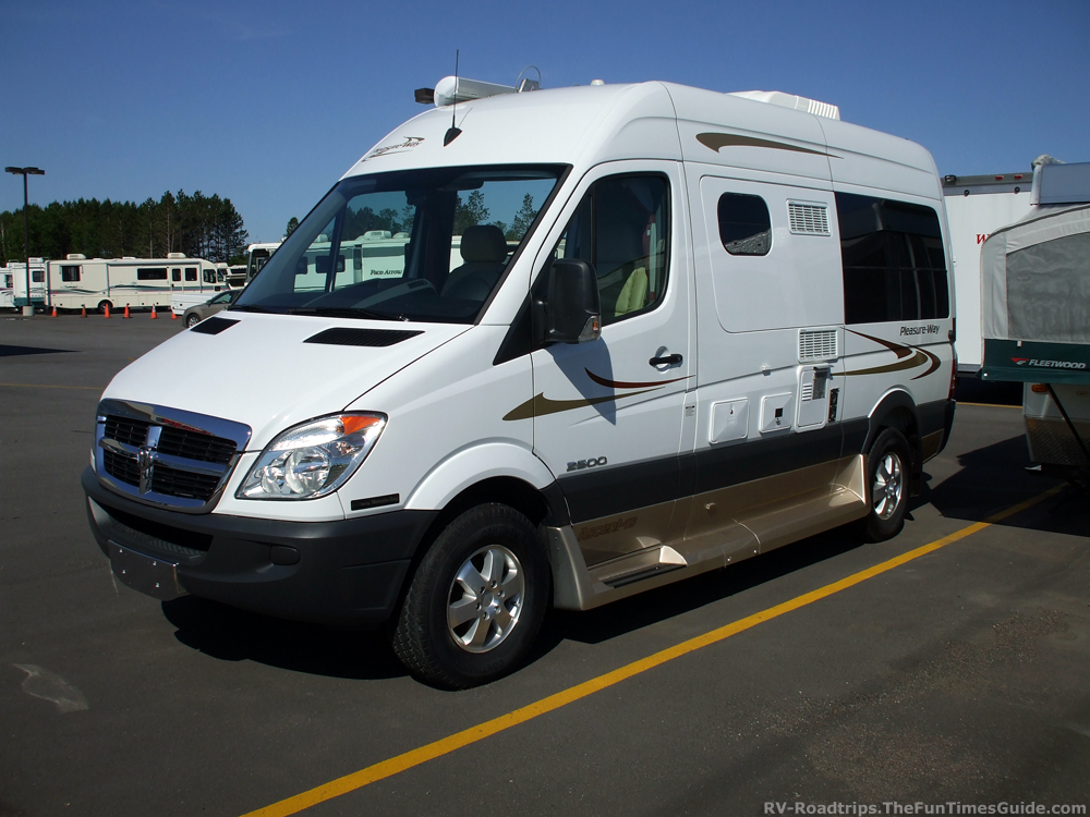 RV Class A, Class B, and Class C Motorhomes Explained ...